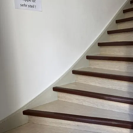 Karschter Reisehäusle